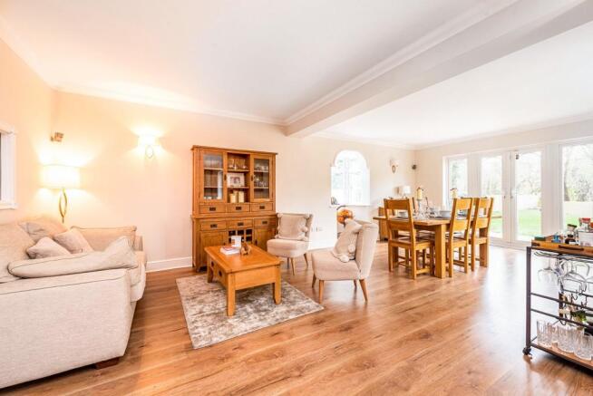 Lounge Dining Room