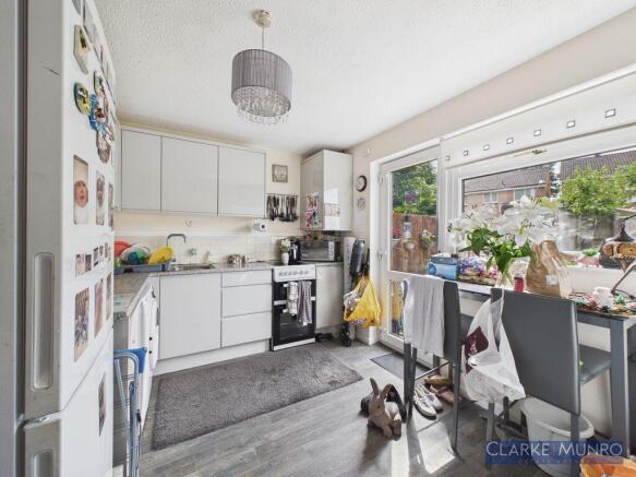 2 bed Terraced for sale Image 5