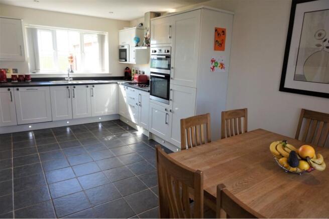 Kitchen / Diner