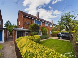 32, Whaddon Chase, Aylesbury HP19 9QW