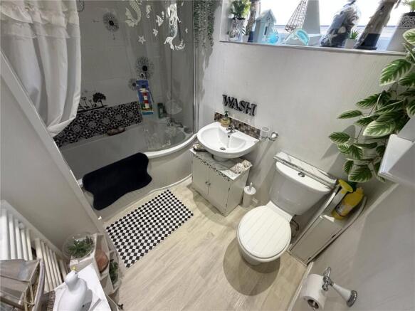 3 bed End of Terrace for sale Image 8