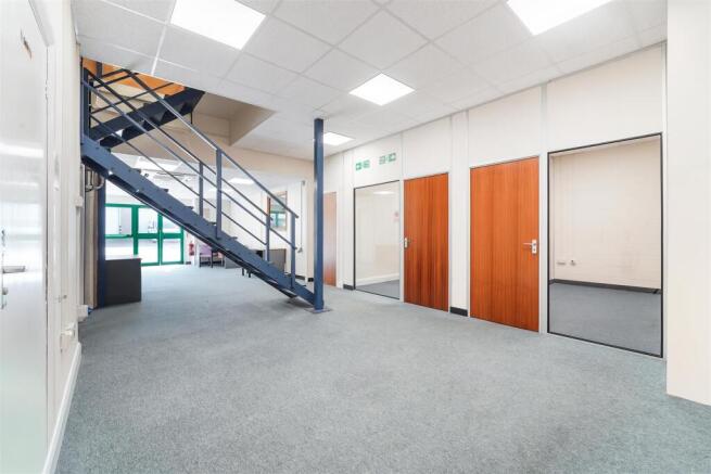 EPSOM DOWNS METRO CENTRE, UNIT 6 (10).jpg