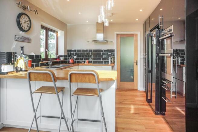 Kitchen/Breakfast