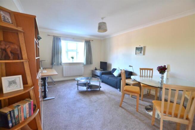 Living Room.JPG