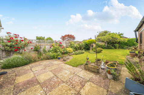 Lambert Close, Shurdington, Cheltenham
