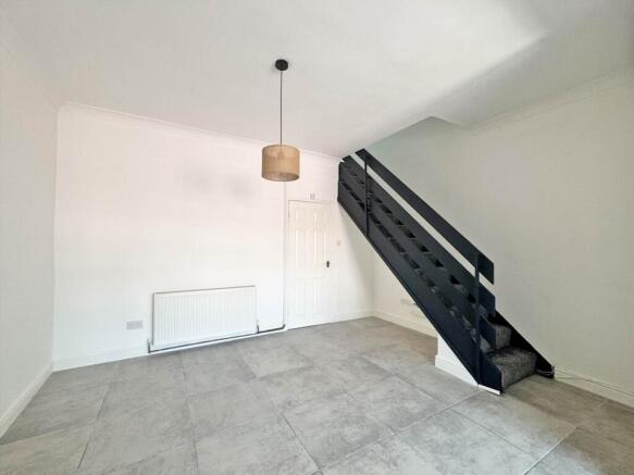2 bed Terraced for sale Image 9