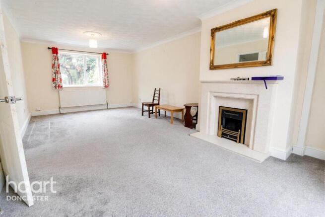 Pembroke Avenue, Balby, Doncaster photo 2
