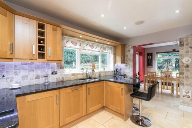 Kitchen/breakfast ro