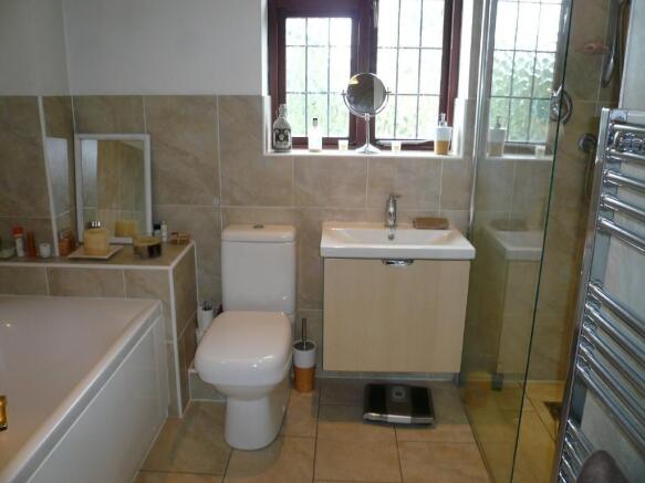 Photo 10