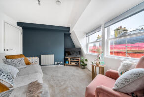 Flat 3, 27, Walcot Buildings, Walcot, Bath BA1 6AD