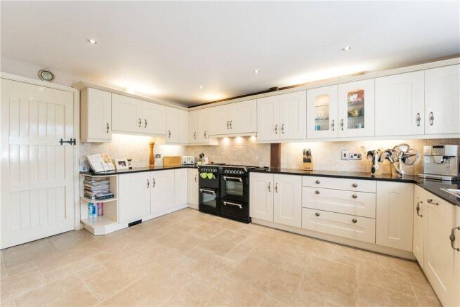 Kitchen/Breakfast