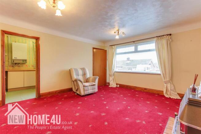 LOUNGE: