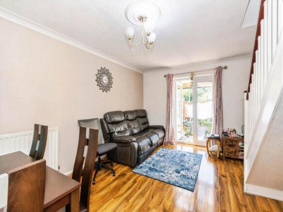 Lounge-Dining Room (