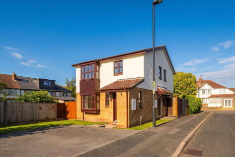 Pembroke Way, Hall Green