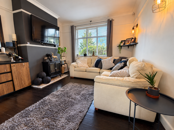 Cozy Modern Farmhouse Living Room.png