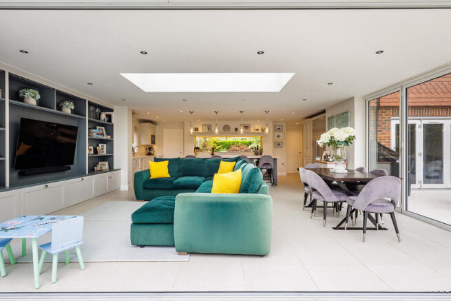 House. Partnership