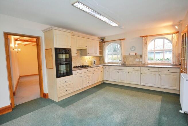 c2694777-Kitchen-...