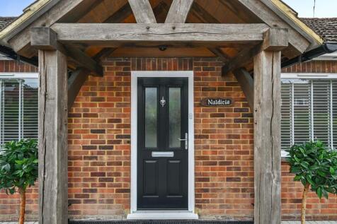Kingsford Street, Mersham, TN25