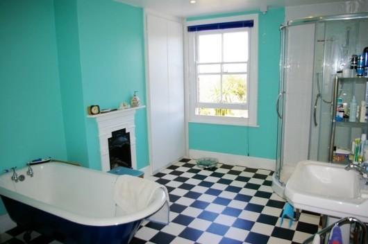 LUXURY BATHROOM