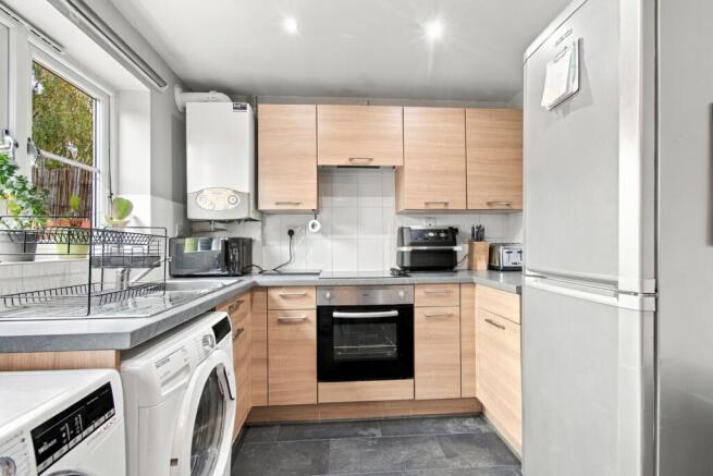 Kitchen Diner (2)