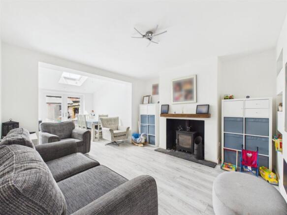 Dining room/ sitting room: