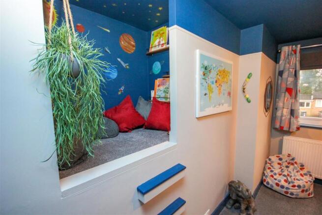 Hideaway bedroom 3.jpg