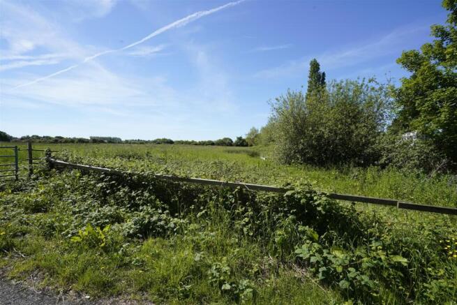 Woodlands Road, Irby, Wirral, CH61 2XD NB 4.jpg