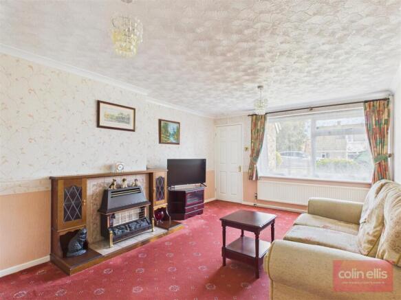 CAM05075G0-PR0416-STILL008.jpg