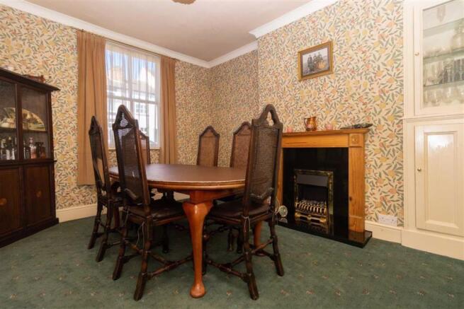 FRONT DINING ROOM