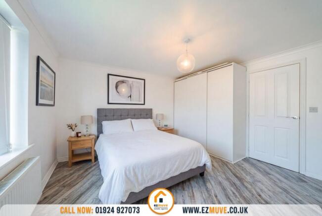 3 bed Semi-Detached for sale Image 11