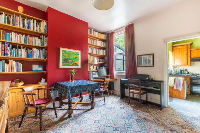4 bed Terraced for sale Image 7