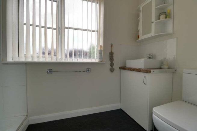 Bedroom 2 Ensuite