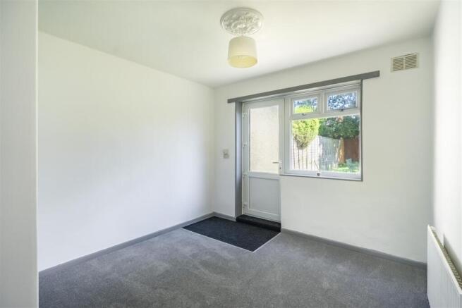 3 bed End of Terrace to rent Image 5
