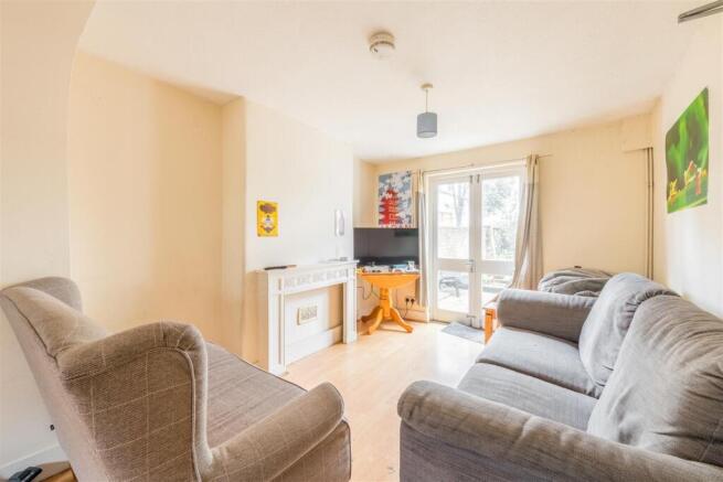 56 Argyle Road-5.jpg