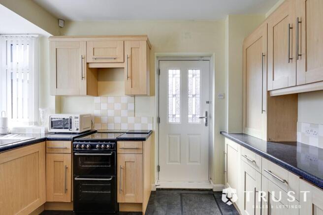 2 bed Detached for sale Image 5