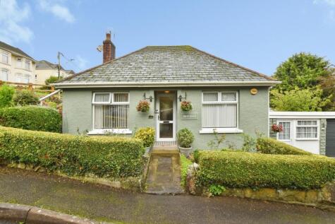 Ceidrim Road, Garnant, Ammanford, Carmarthenshire, SA18