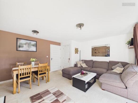 Living/Dining Room