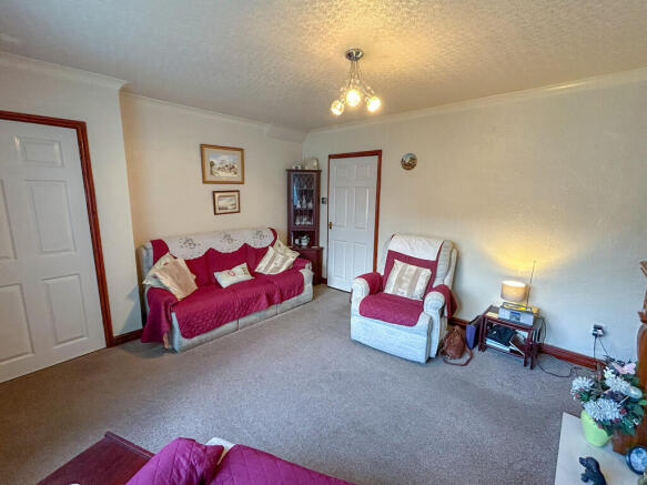 lounge 2