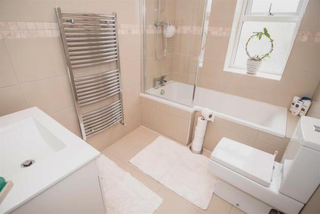 HOUSE BATHROOM