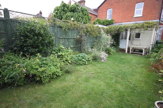 Photo 3