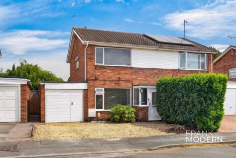 Woodward Close, Stilton, PE7