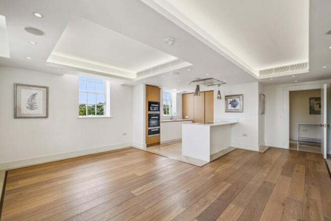 Reception / Kitchen