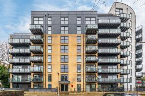 44, 8 Aragon Court, Hotspur Street, London SE11 6BX
