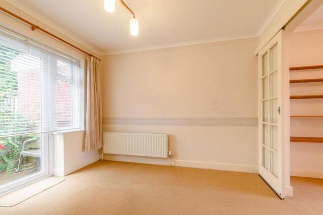8512310-interior04-800.jpg
