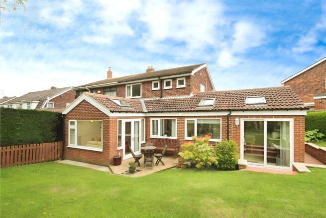 3-bed semi-detached on Greenways, Delves Lane, Consett, DH8, £225,000