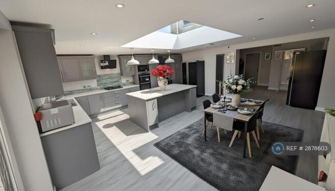 Communal Kitchen/Dining Area