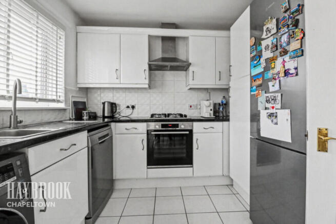 3 bed Detached for sale Image 10