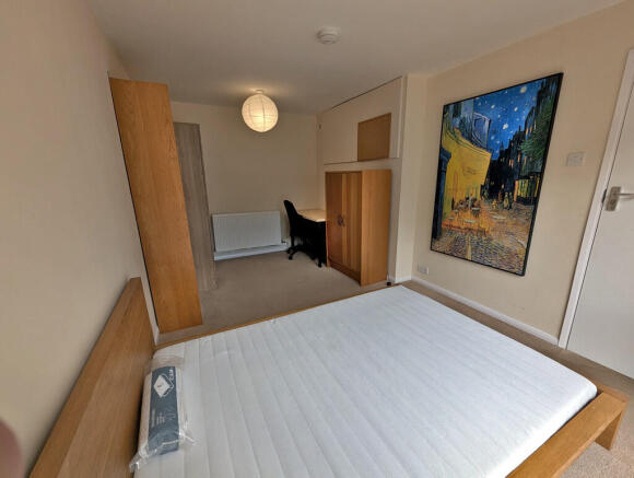 LL own room 1