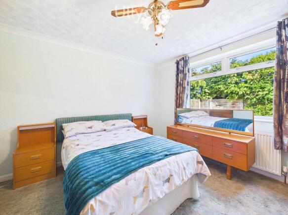 2 bed Detached Bungalow for sale Image 7