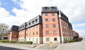 3, St Giles Court, Wrexham LL13 7NR